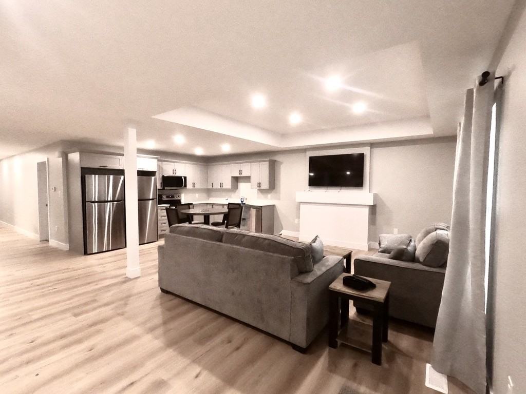 199 Cooper Street - Photo 2 of 10