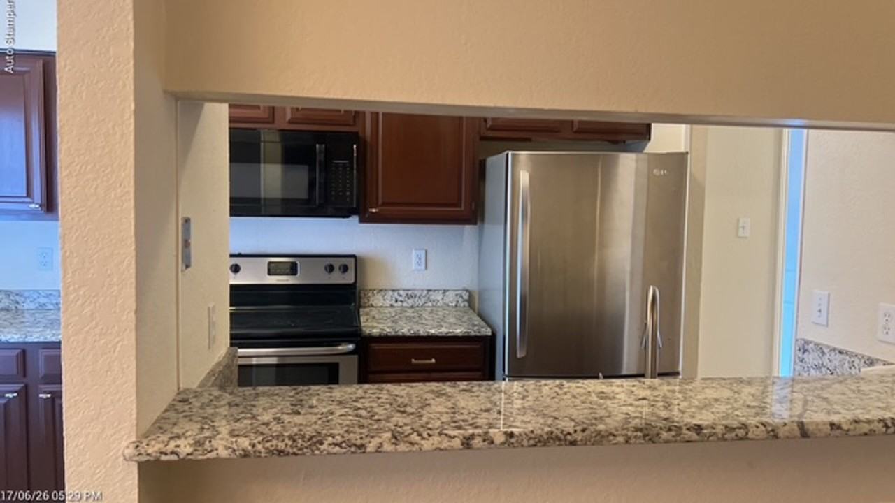 1901 Cloisters Dr #921 - Photo 6 of 42