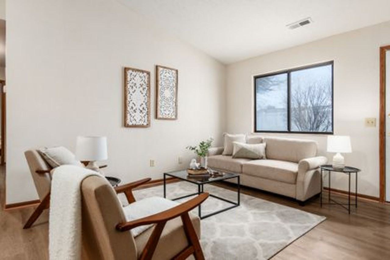 Southampton Apartments - Photo 2 of 30