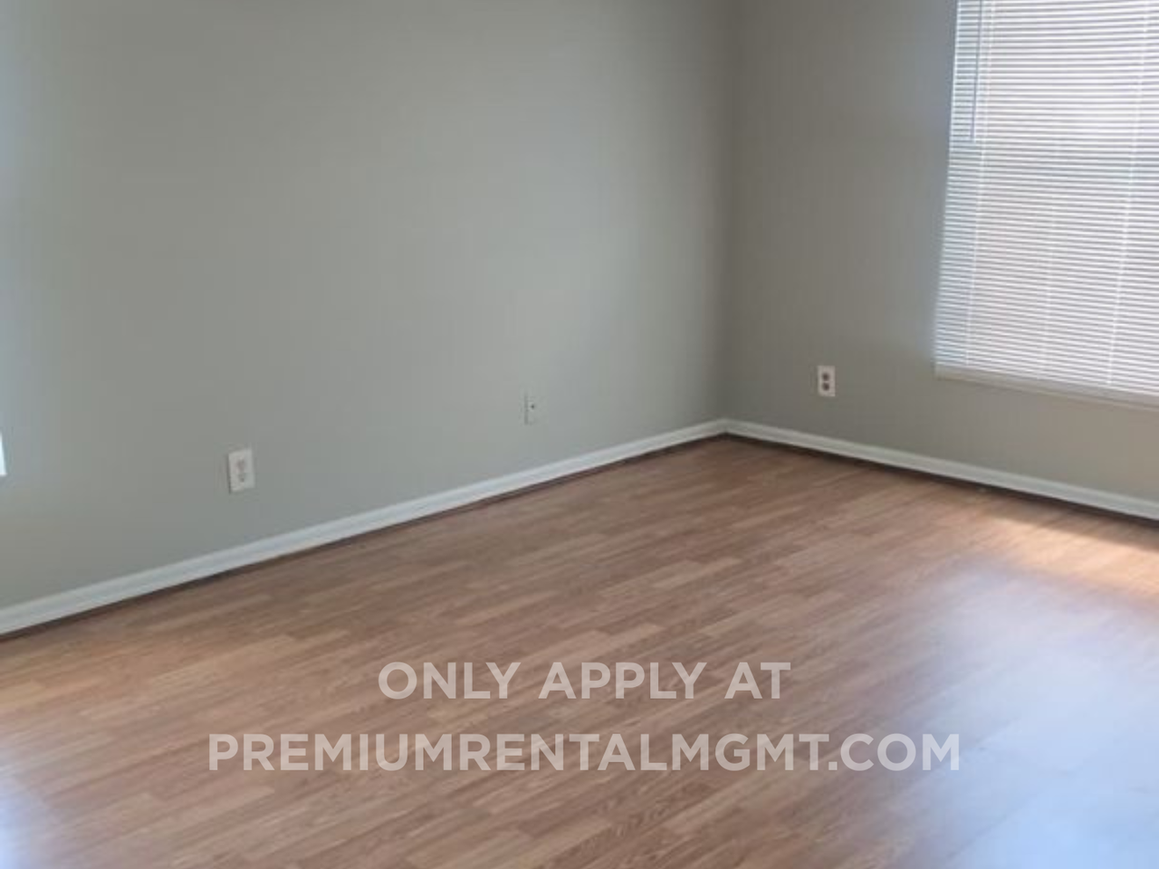 202 Chadworth Dr - Photo 5 of 19