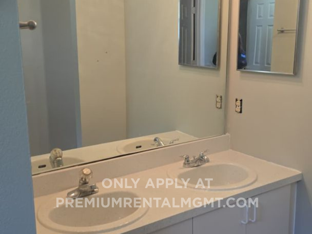202 Chadworth Dr - Photo 7 of 19