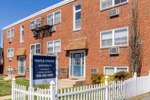 featured image of 615 E Main St