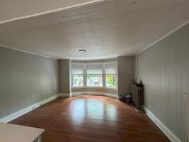 featured image of 217 S 4th St