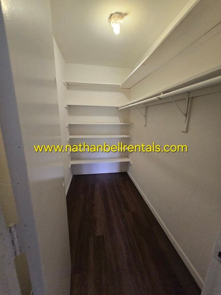 3766 Clarksville St - Photo 4 of 7