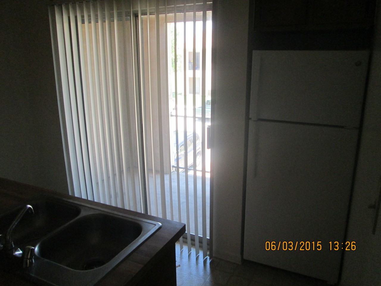 Colonial Plaza Apartments - Photo 3 of 22