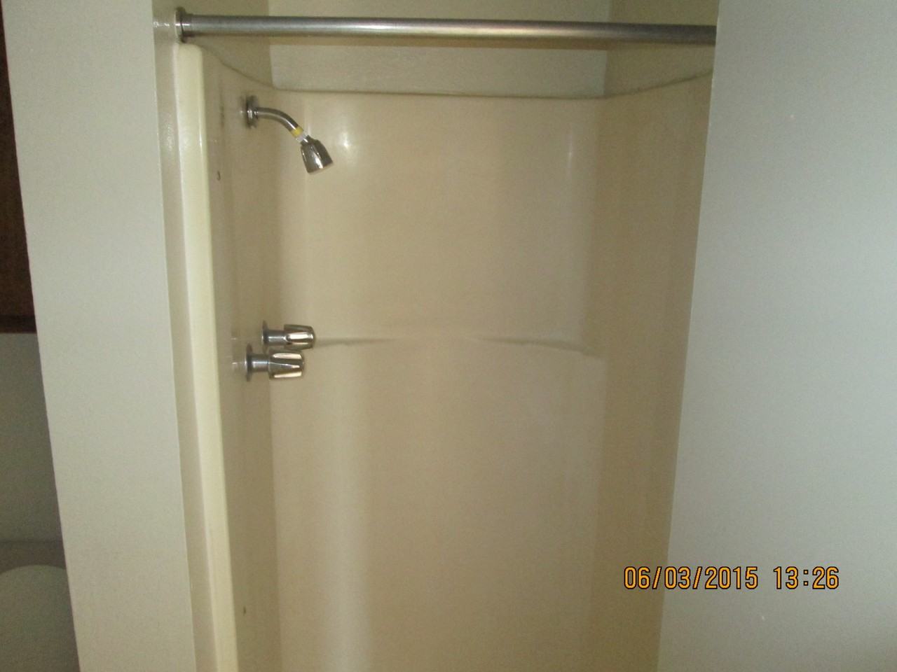 Colonial Plaza Apartments - Photo 7 of 22