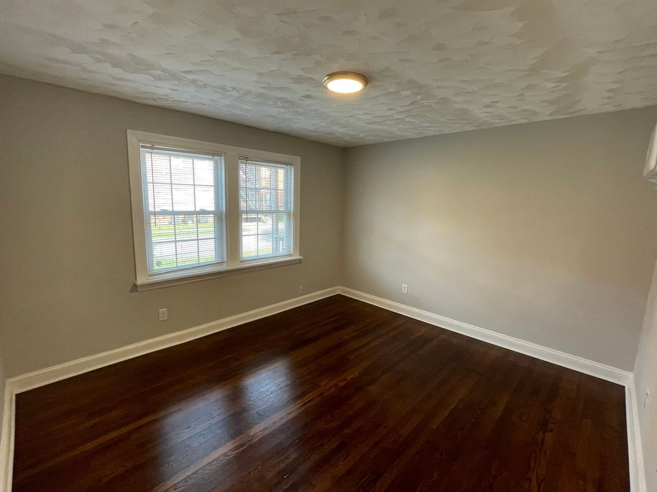 4901 Chamberlayne Ave #2 - Photo 4 of 4