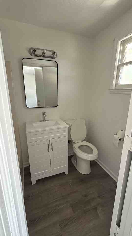 Mineola Motel - Photo 3 of 4