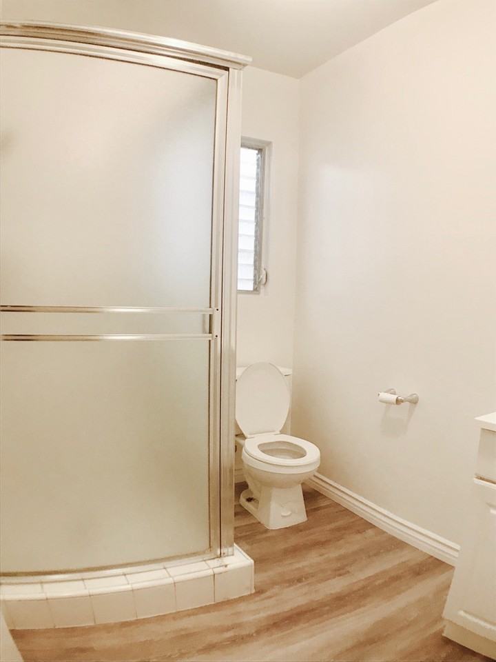1934 1/2 Holmby Ave - Photo 6 of 7