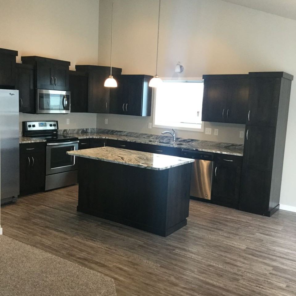 1267 5th St Nw - Photo 2 of 11