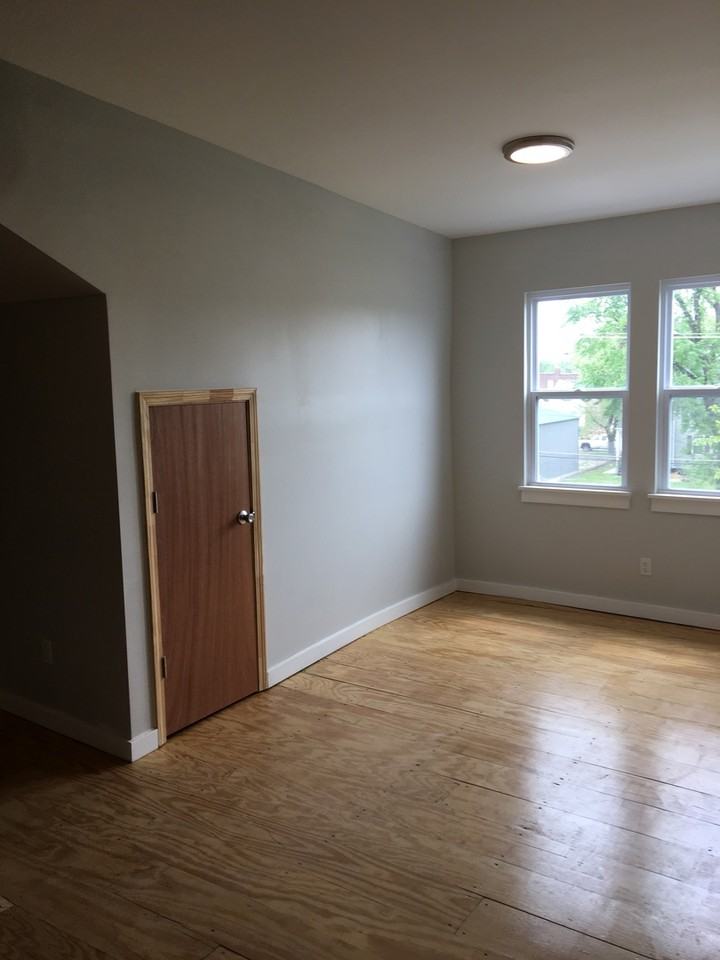 7718A S Broadway - Photo 4 of 24