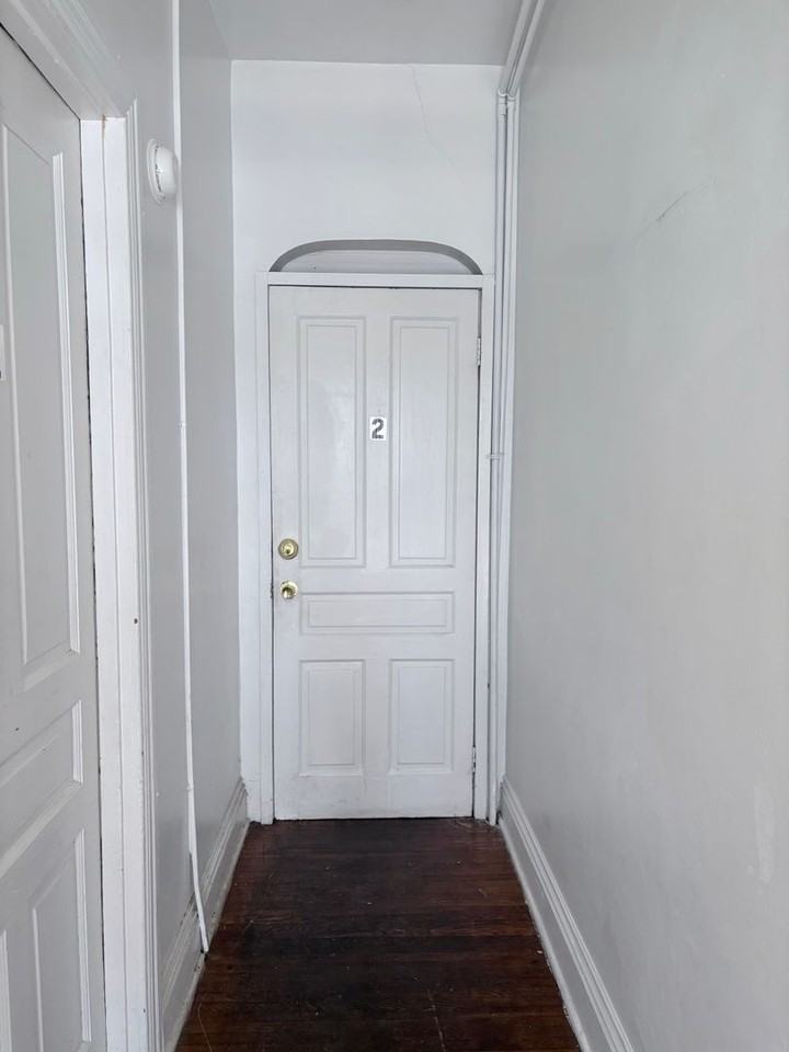 613 W King St #2 - Photo 2 of 17