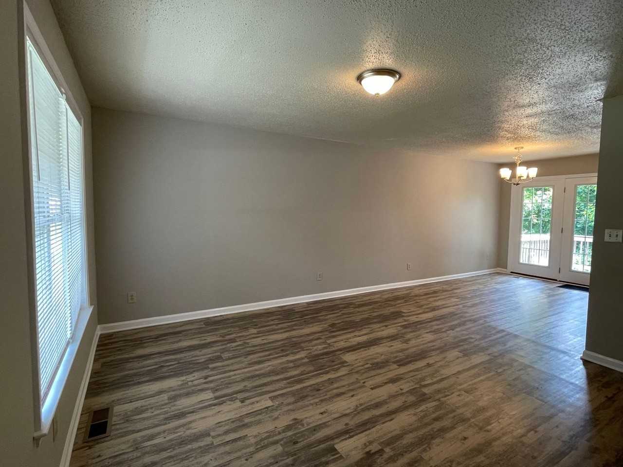 2019 Rath St - Photo 3 of 25