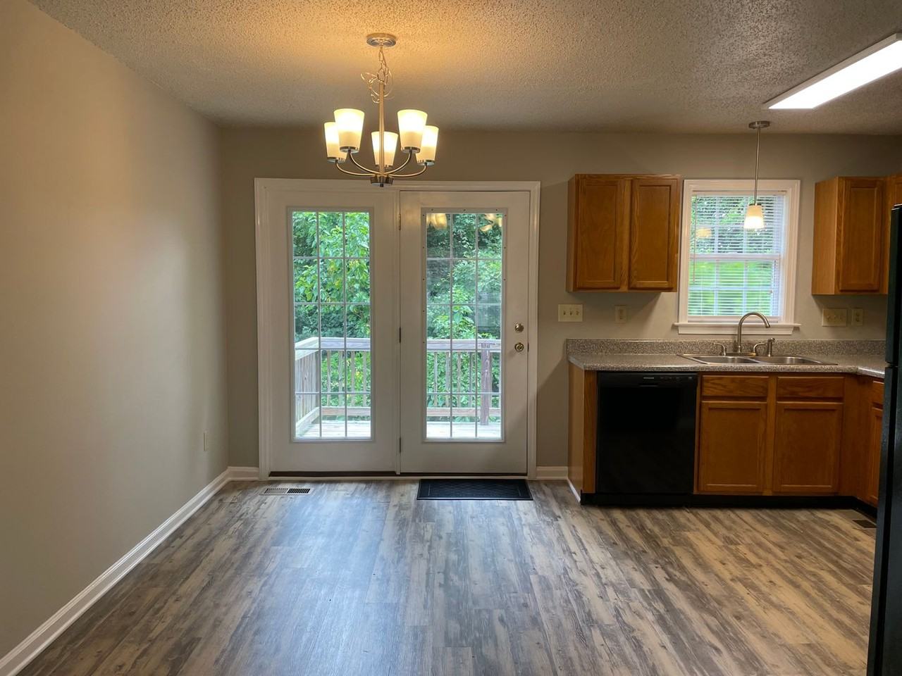 2019 Rath St - Photo 7 of 25