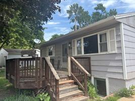 featured image of 804 S Mable Ave