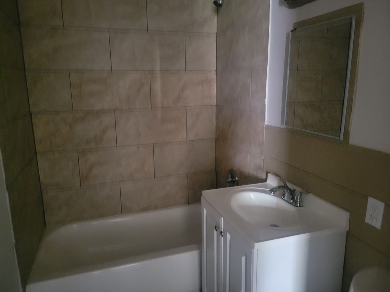 420 Se Pinecrest Dr - Photo 4 of 9