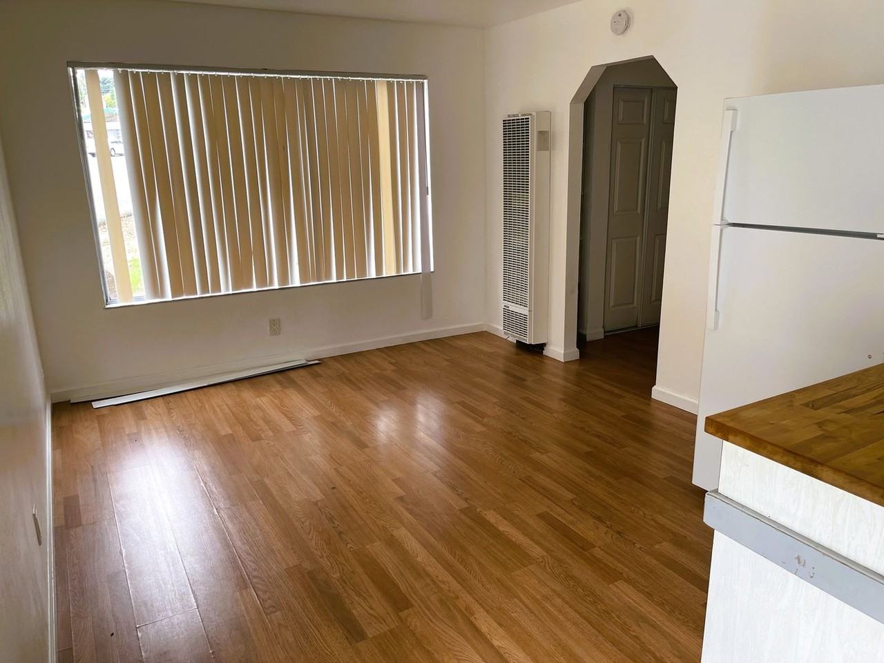 510 Fairgrounds Dr - Photo 5 of 18