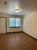 featured image of 1729 Louise Dr Se