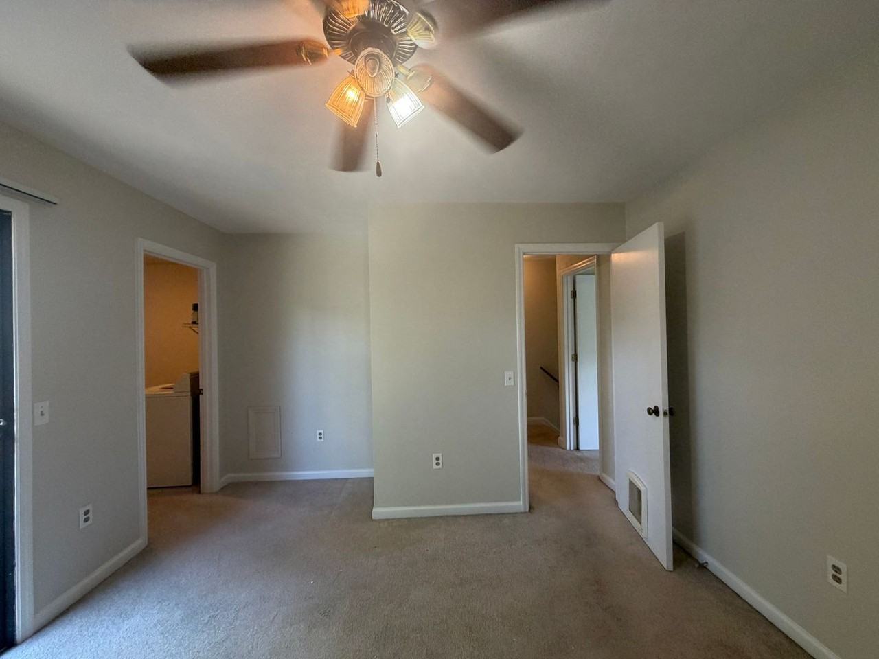 366 Dalewood Ave - Photo 7 of 11