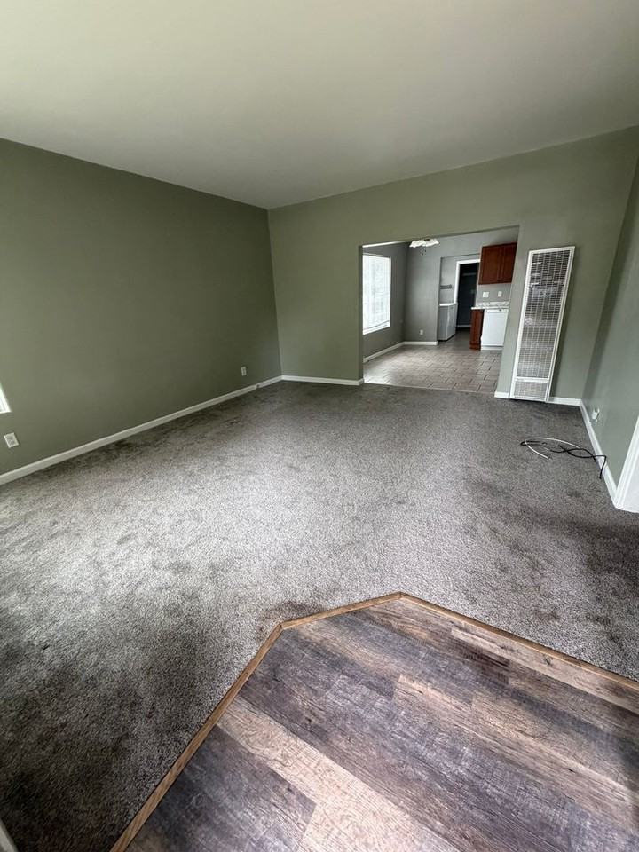 1869 Manzanita St - Photo 2 of 11