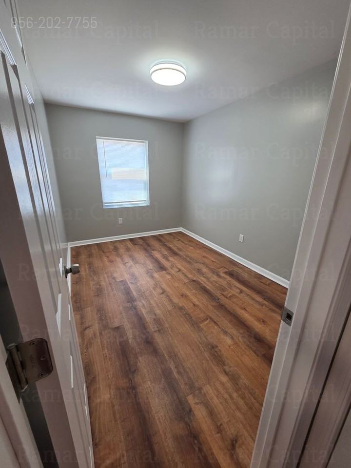 2754 Mickle St - Photo 2 of 20