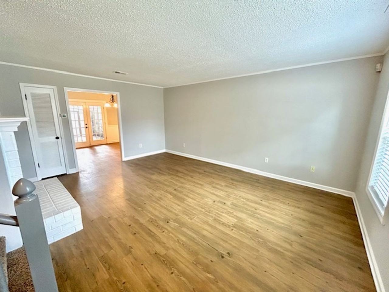 119 119 Crescent Cir - Photo 5 of 23