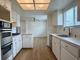 featured image of 529 W 16th St