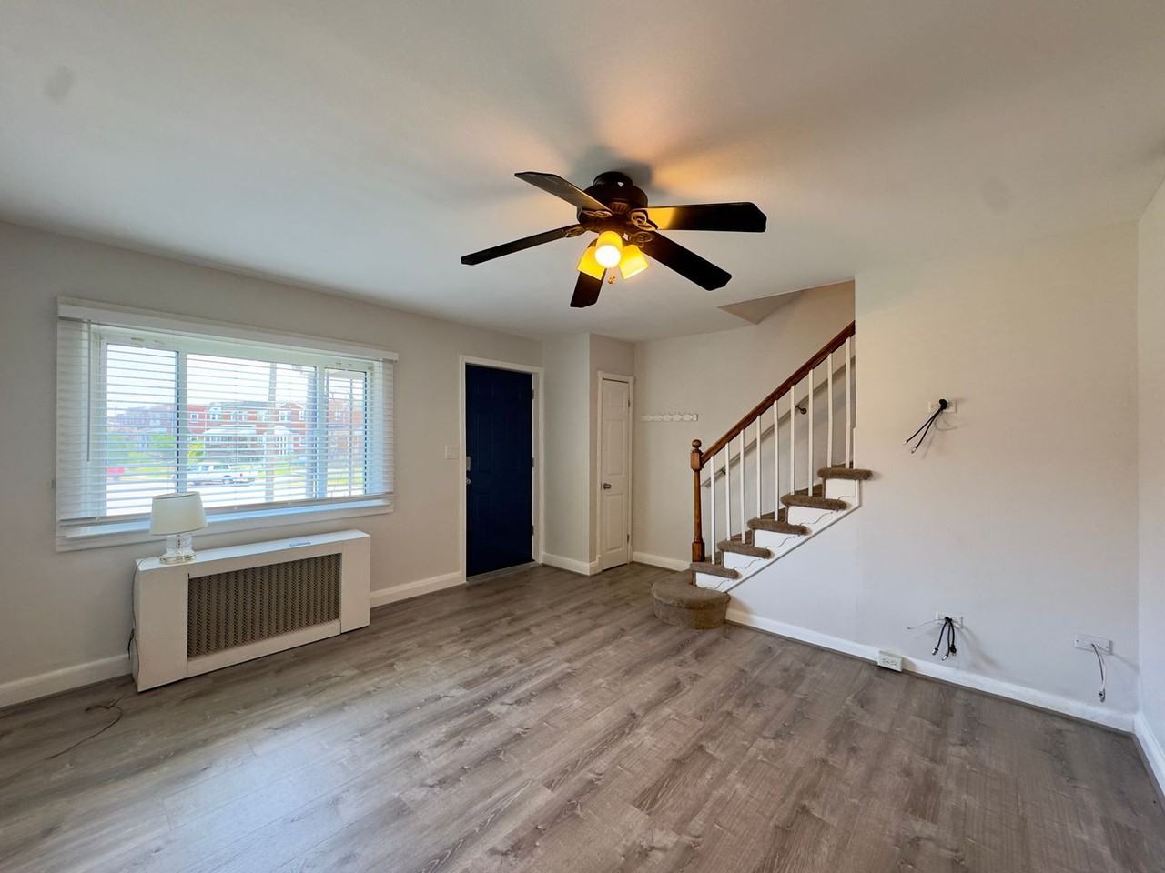 4 Warren Rd - Photo 4 of 24