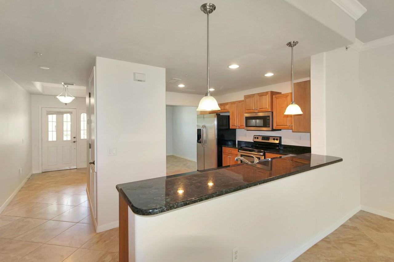 1000 San Lino Cir - Photo 6 of 20