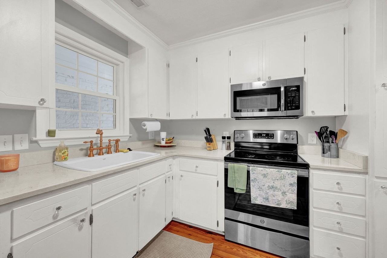 121 Cypress Ave - Photo 7 of 32