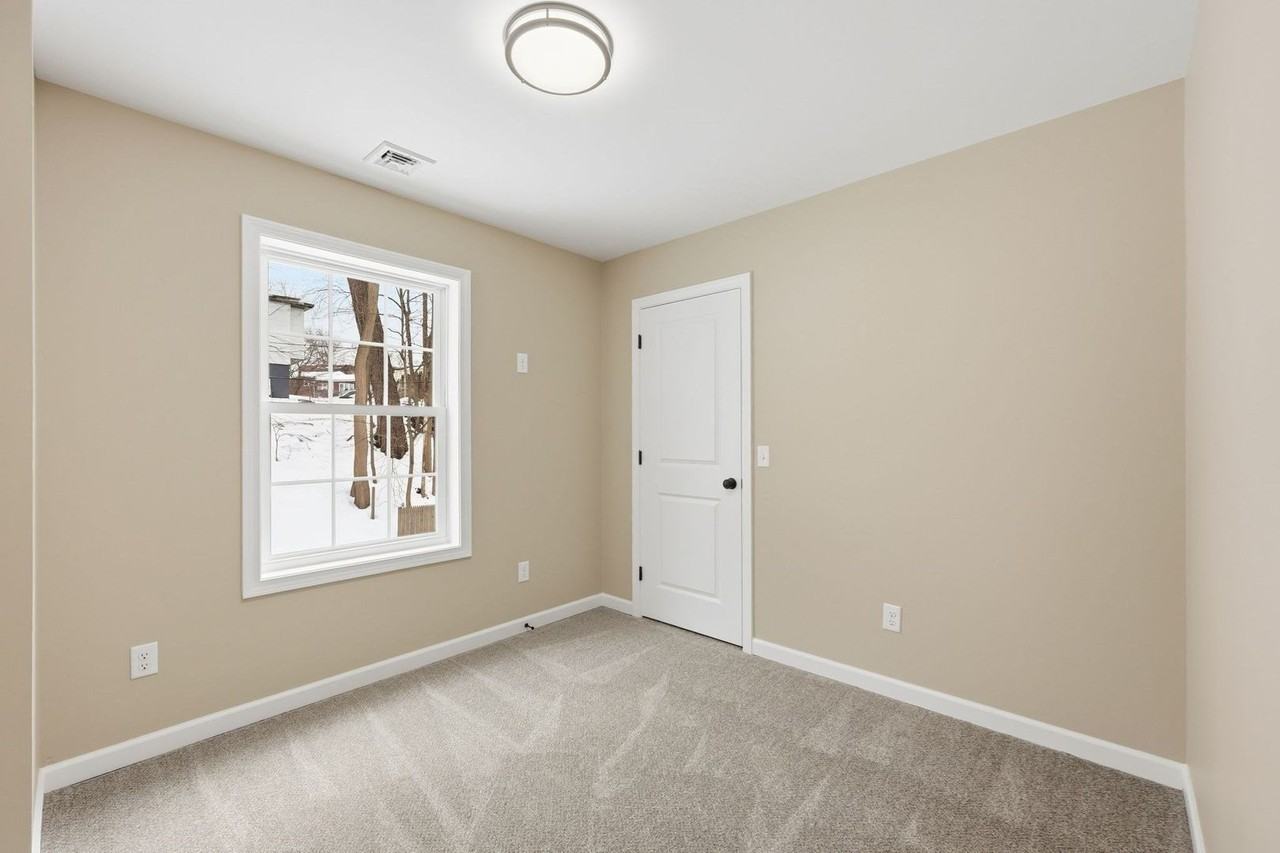 43 Leyfred Ter - Photo 6 of 16