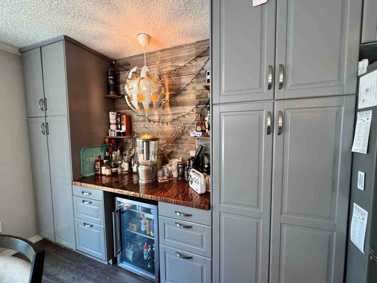 1945 14th St - Photo 6 of 37