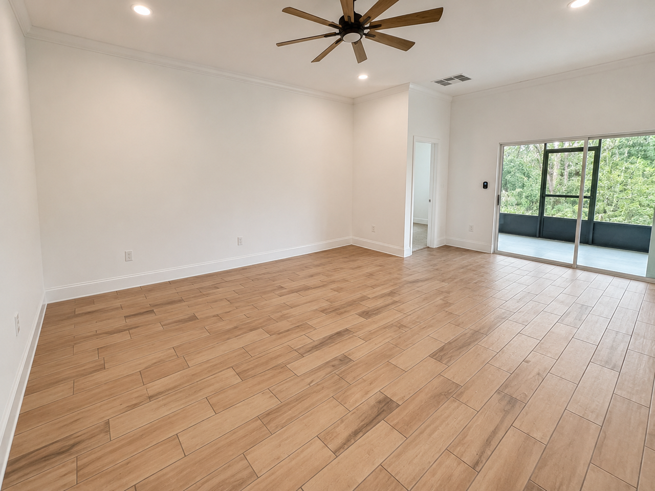 248 Zancara St - Photo 7 of 45