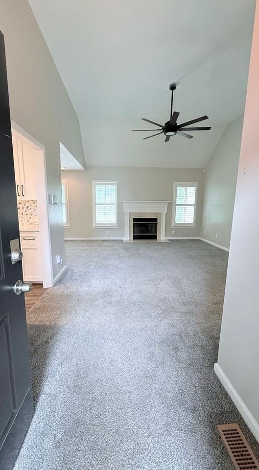 31 White Oak Dr Se - Photo 2 of 21