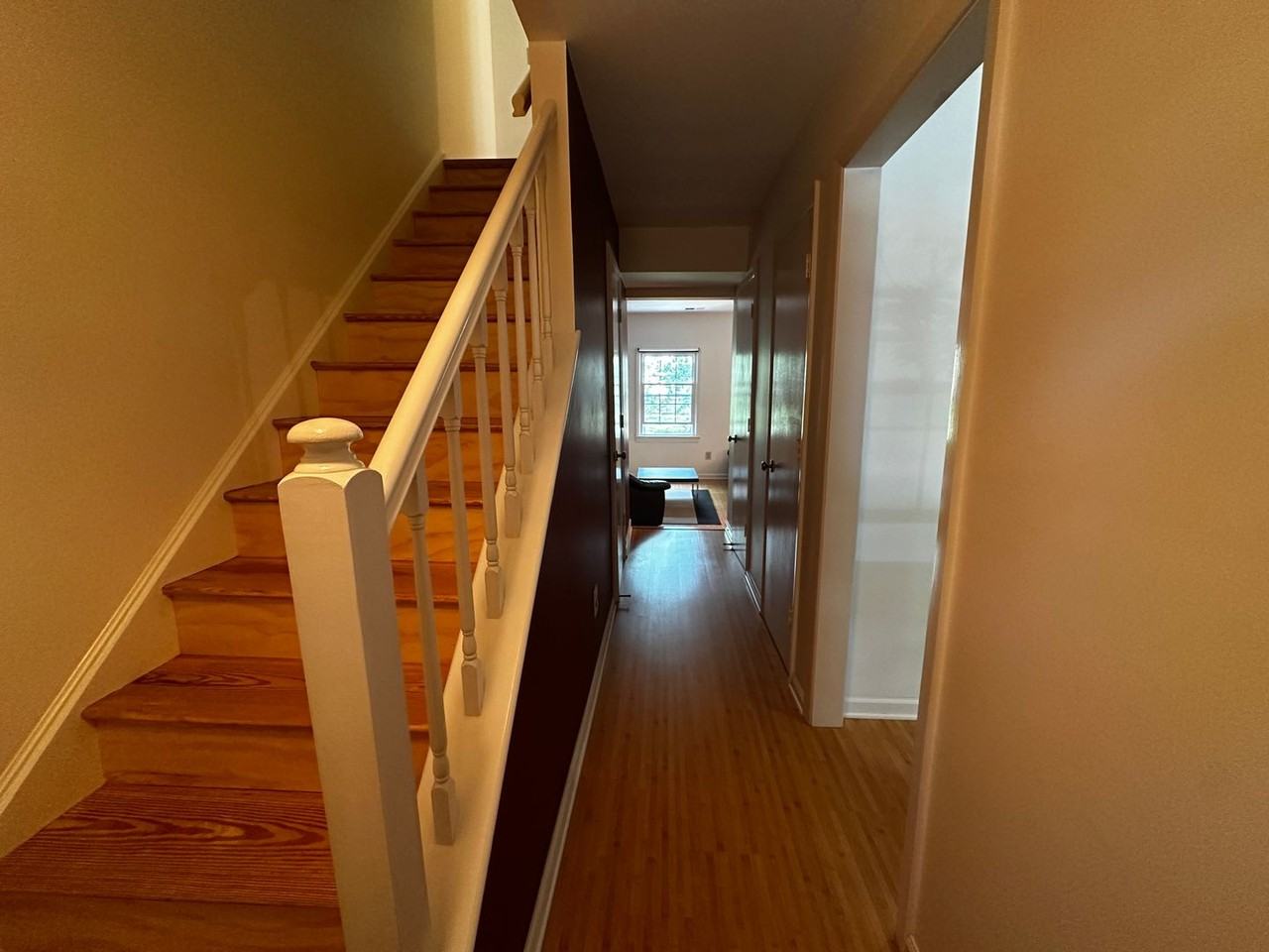 113 Sherwood Ct - Photo 4 of 22