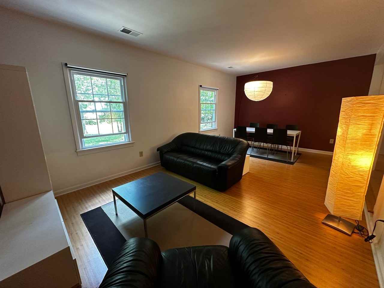 113 Sherwood Ct - Photo 5 of 22
