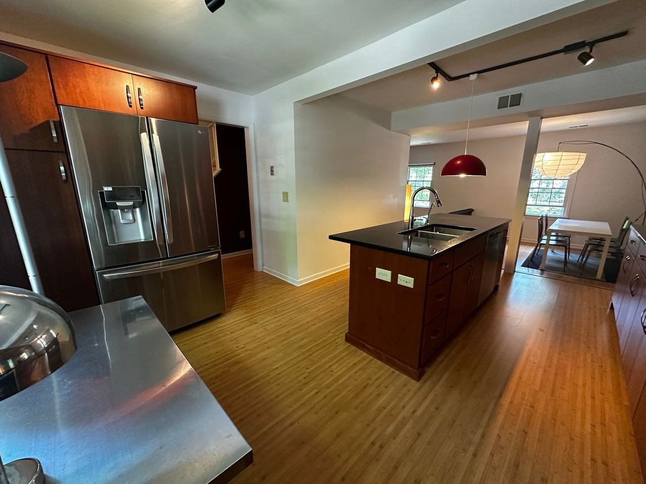 113 Sherwood Ct - Photo 7 of 22