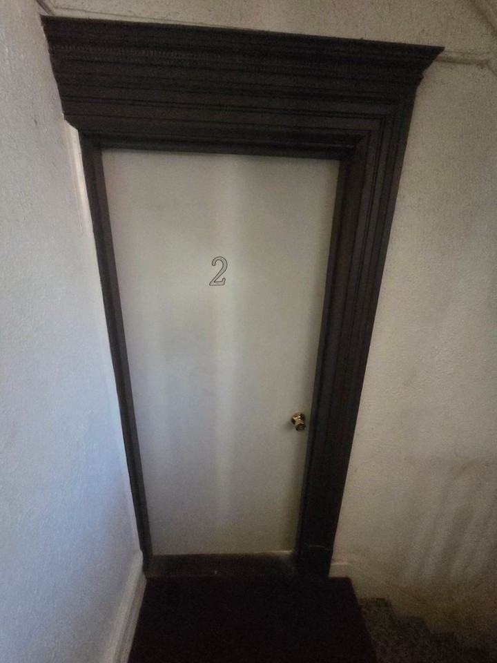 834 N Clarkson St - Photo 4 of 19