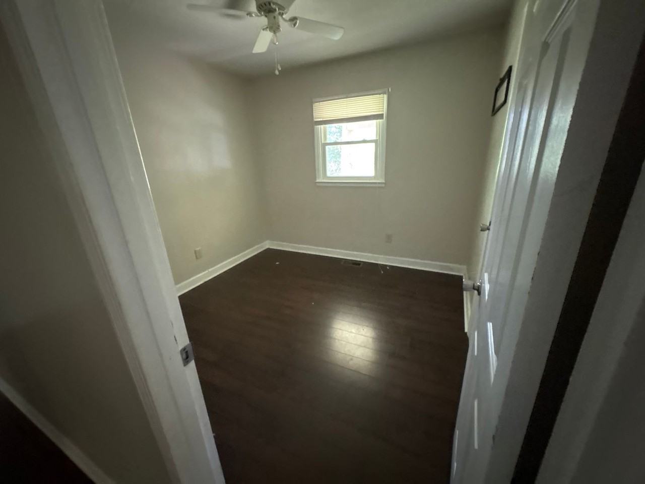 155 Blackburn St - Photo 7 of 8