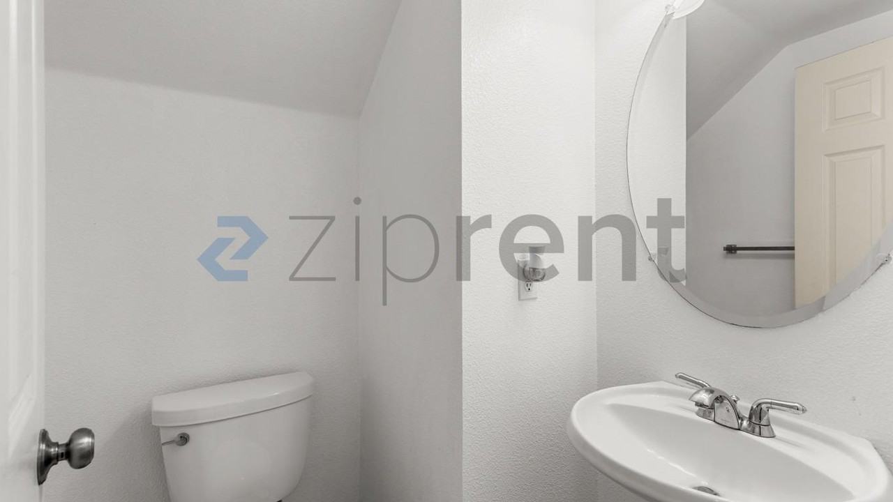 3904 New Zealand Ave - Photo 6 of 30