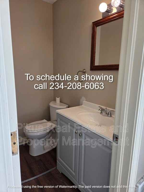10630 Market Ave N - Photo 4 of 8