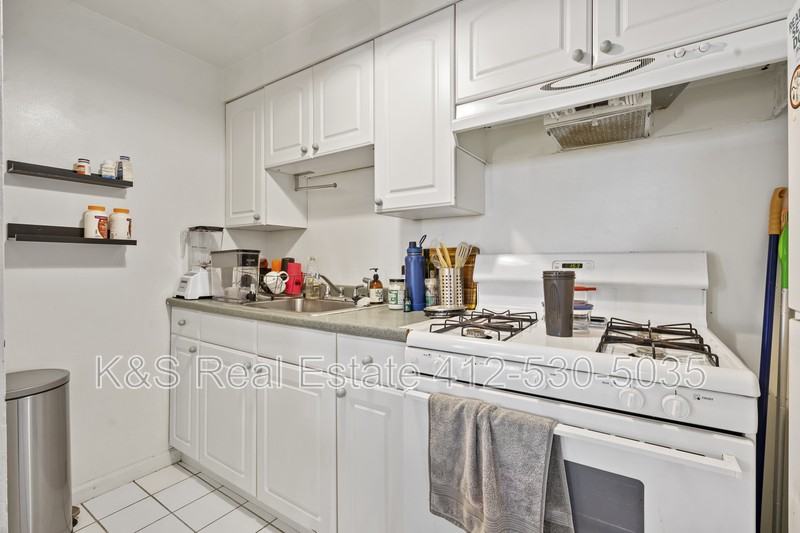 56 Wilson St - Photo 6 of 14