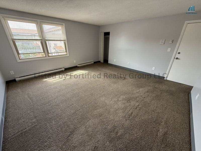 380 Buffinton St #24 - Photo 3 of 14