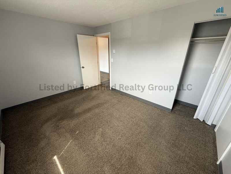 380 Buffinton St #24 - Photo 6 of 14