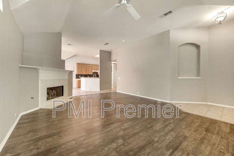 5909 Berkshire Rd - Photo 4 of 50