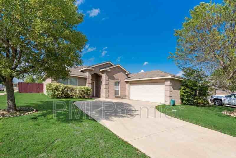 320 Tripp Trl - Photo 3 of 30