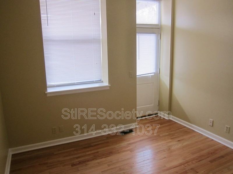 3837 Shenandoah Ave - Photo 7 of 10