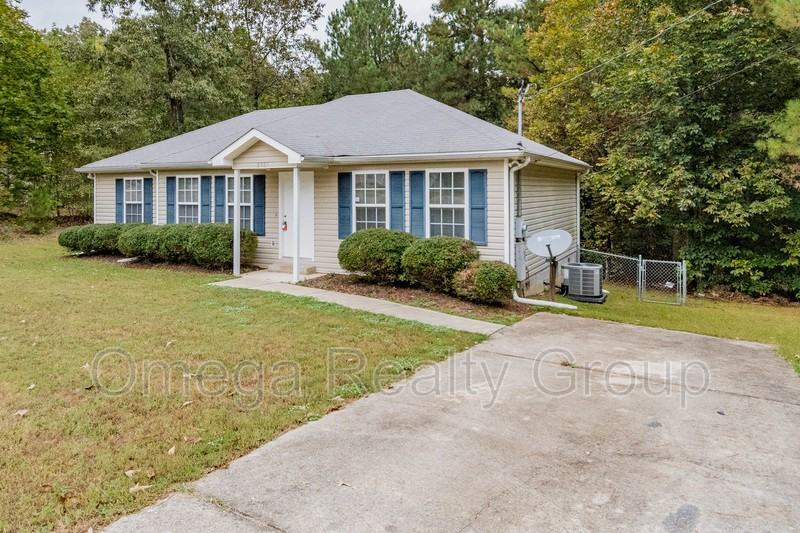 2587 Evergreen Rd - Photo 2 of 29