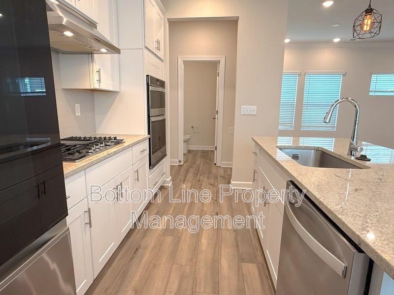 629 Cranford Dr - Photo 6 of 27