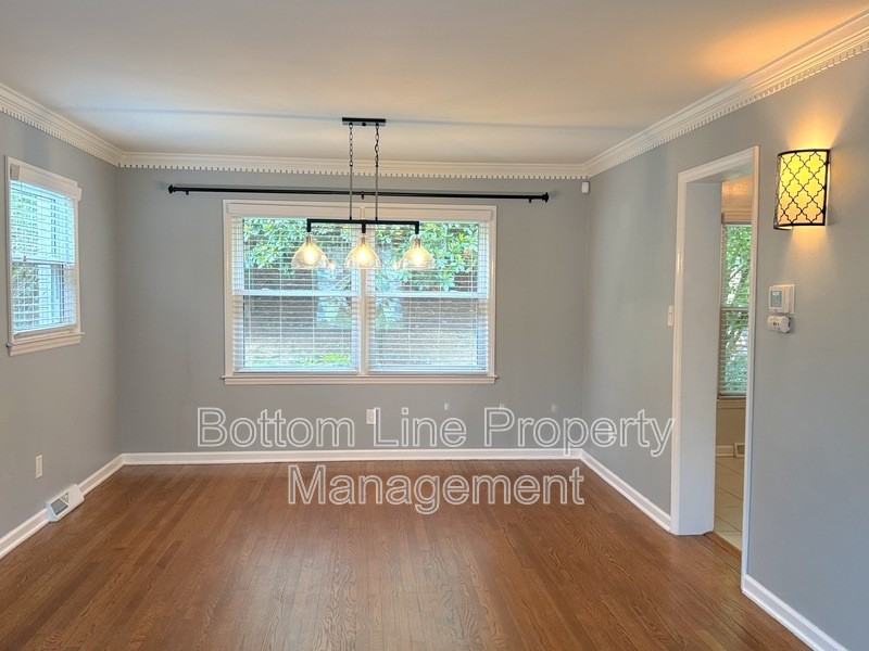 6741 Windyrush Rd - Photo 5 of 27